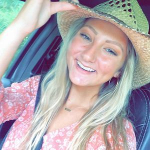 Meet your Posher, Daphne